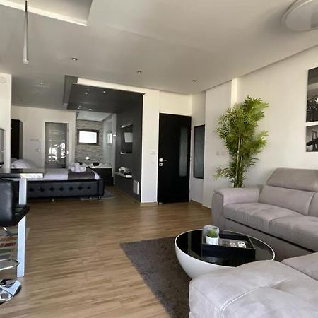 Lev Eilat Suites Bagian luar foto