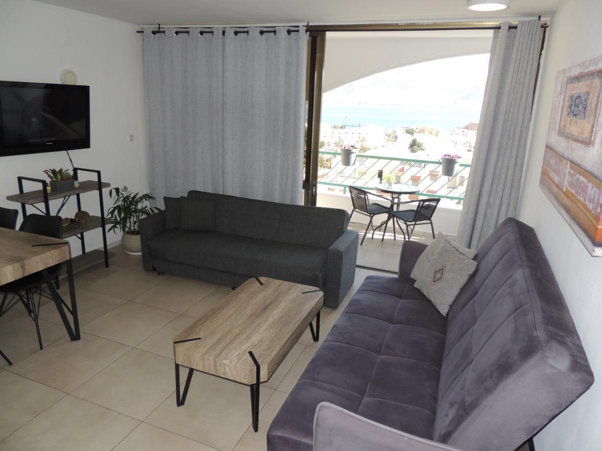 Lev Eilat Suites Bagian luar foto