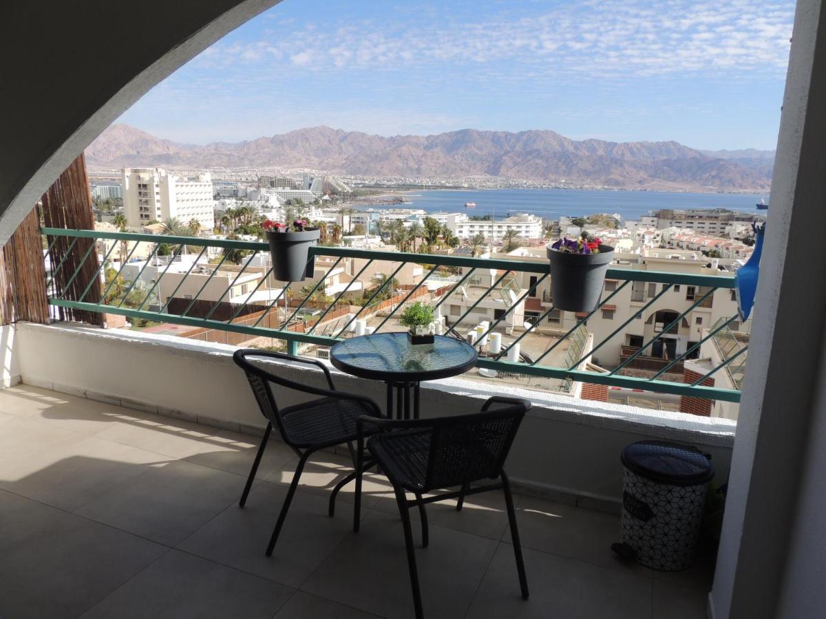 Lev Eilat Suites Bagian luar foto