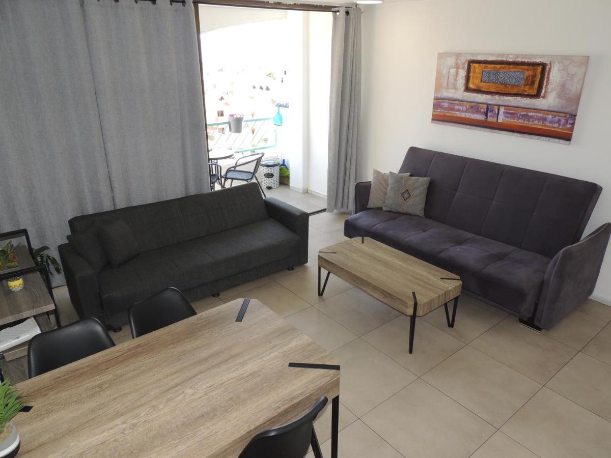 Lev Eilat Suites Bagian luar foto