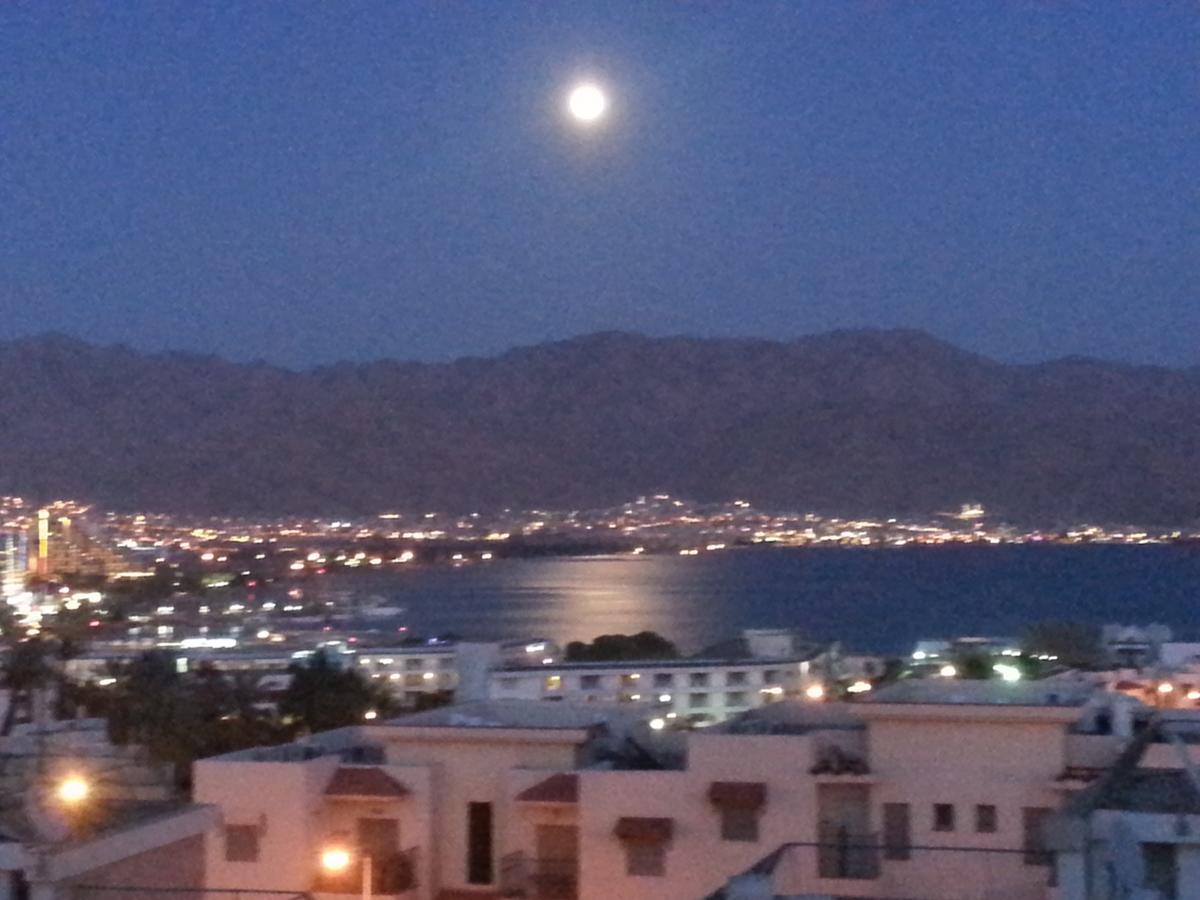 Lev Eilat Suites Bagian luar foto